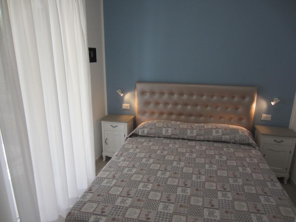 Villa Elisa В'єсте Екстер'єр фото